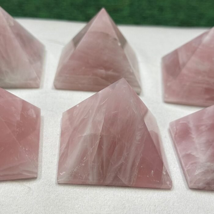 Rose pyramid